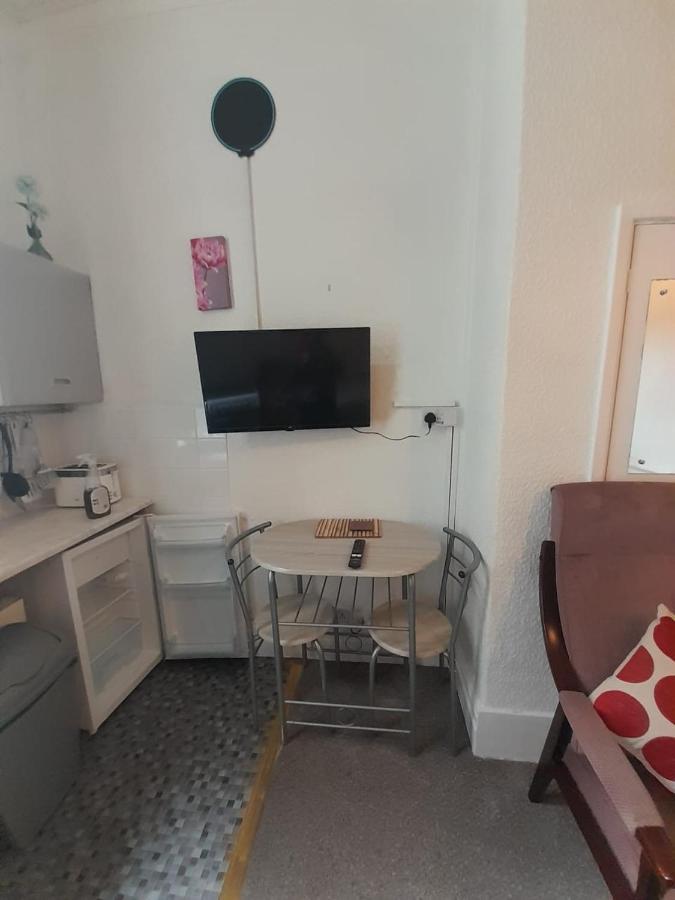 Nova Holiday Apartments Blackpool Exteriör bild